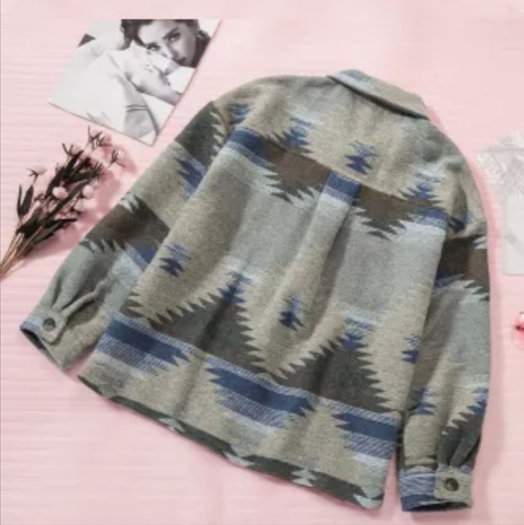 New blue distressed Aztec print shacket - Picture 11 of 16